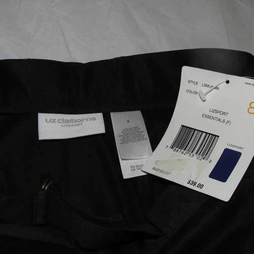 NWT Liz Claiborne LizSport Black Cuffed Shorts 8